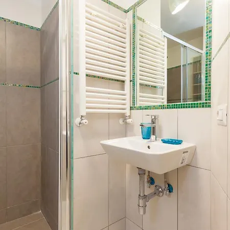 Cve Iv - Bh 84 Apartment